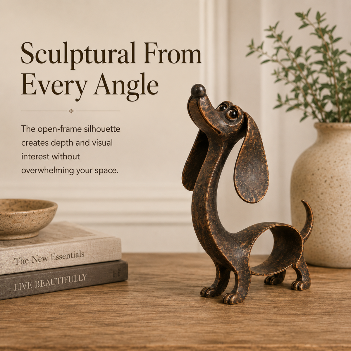 Antieke bronzen teckelsculptuur