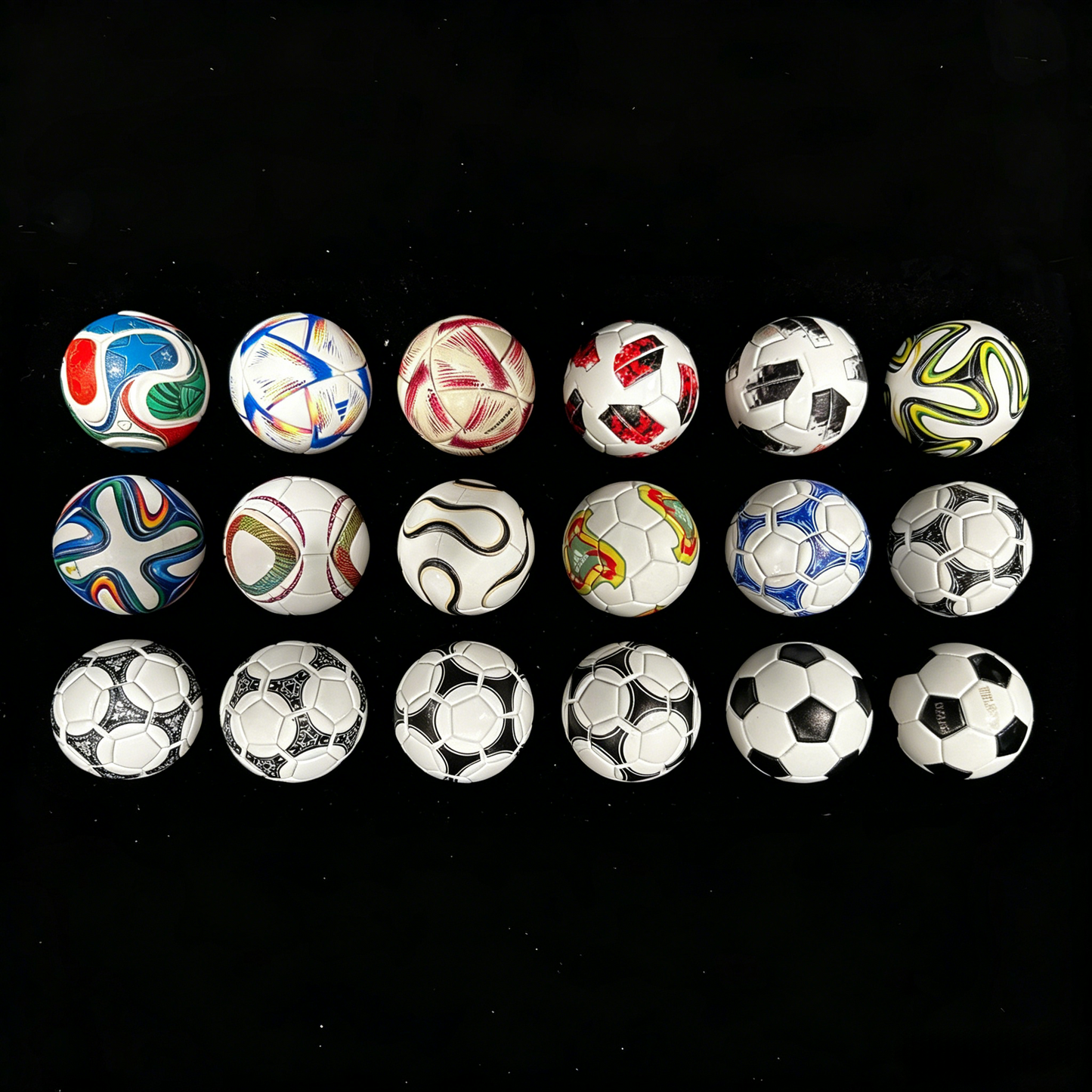 🏆 Handgemaakte mini-voetbalcollectie (1970–2026) – WK 2026-uitverkoop 🔥 Tot 50% korting!