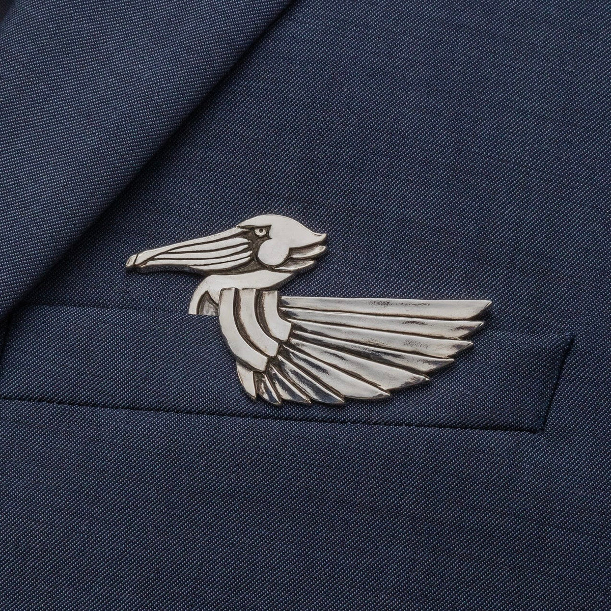 ✨ Luxe, sculpturale dierenbroche – Exclusief statement-item voor pakken en blazers