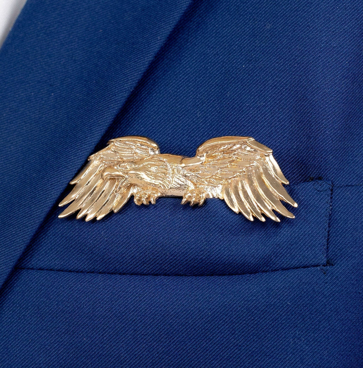 ✨ Luxe, sculpturale dierenbroche – Exclusief statement-item voor pakken en blazers