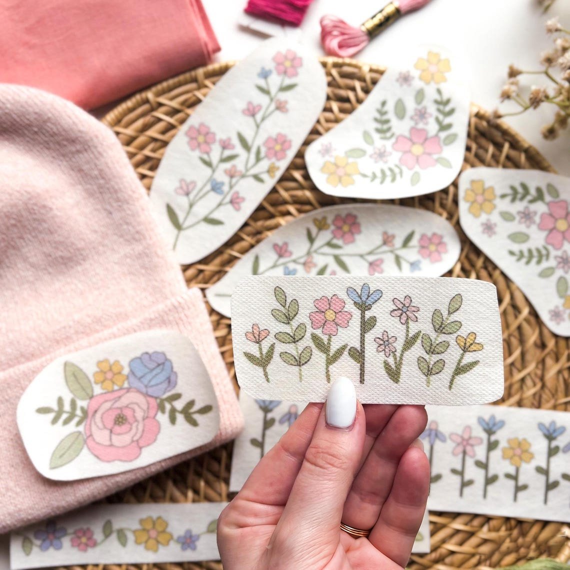 🌸Bloemenlijnen Ontworpen bloemenrandpatronen Borduurpatronen – Stick & Stitch voor beginners